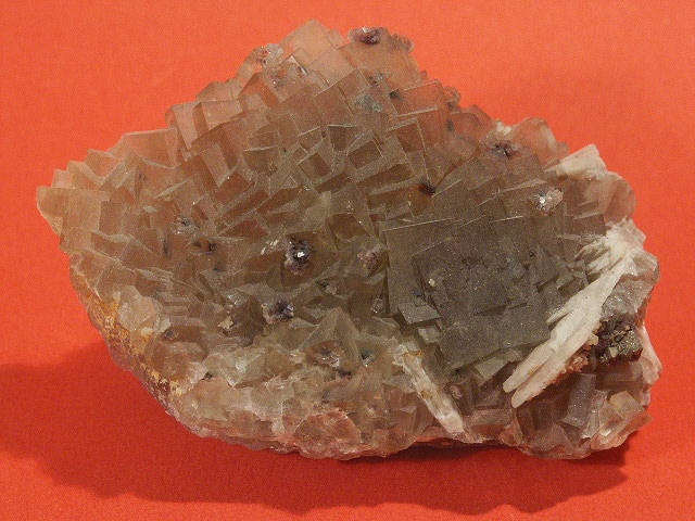 Fluorit mit Kupferkies + Baryt